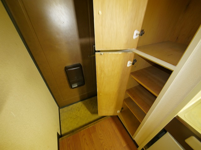 その他　毎日通る玄関はこちらです