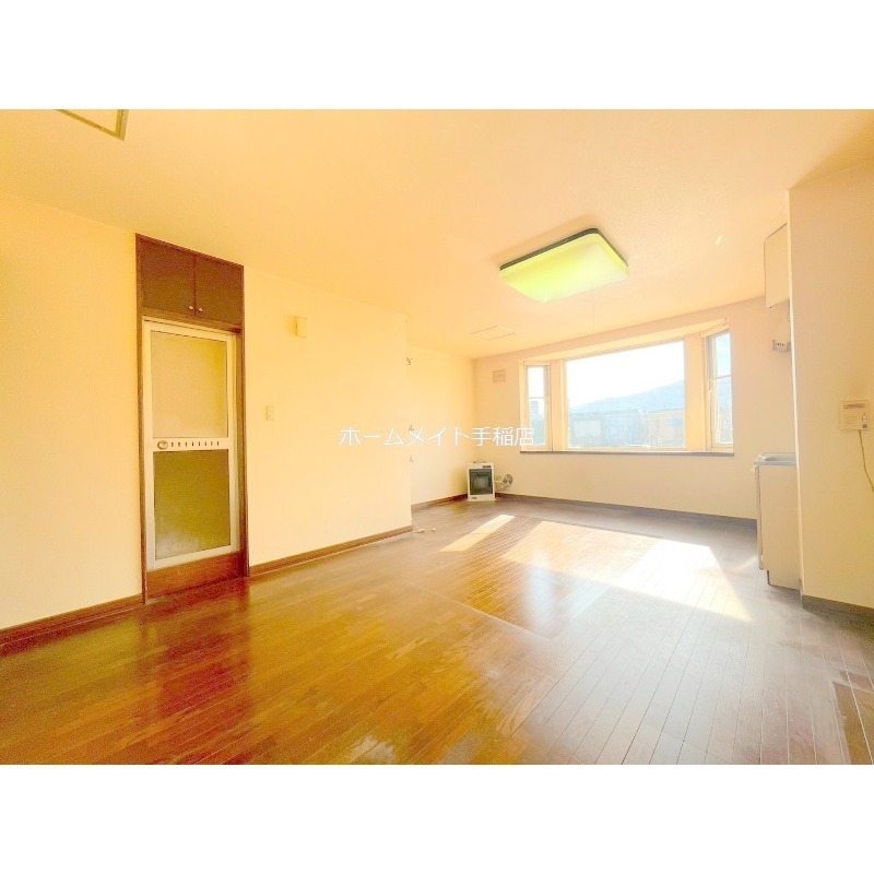 居室・リビング　明るいリビング♪