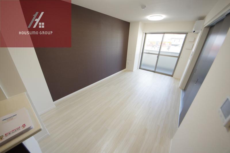 居室・リビング　ゆったり過ごせる居間です