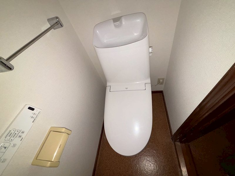 トイレ　現況優先