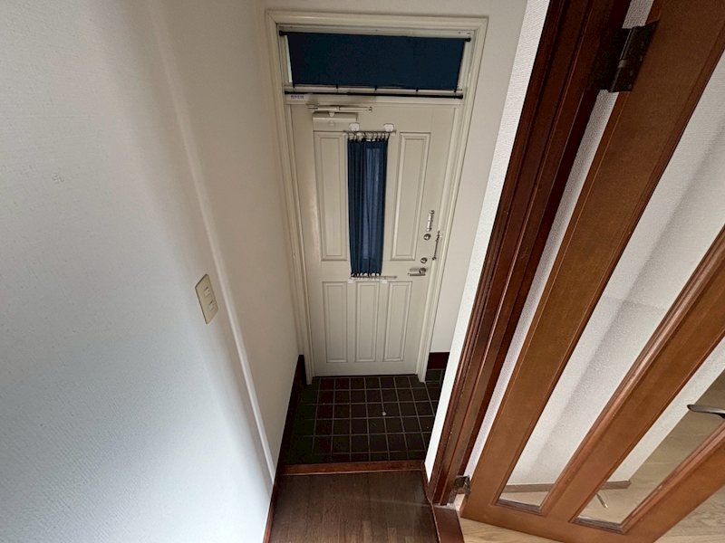 玄関　現況優先