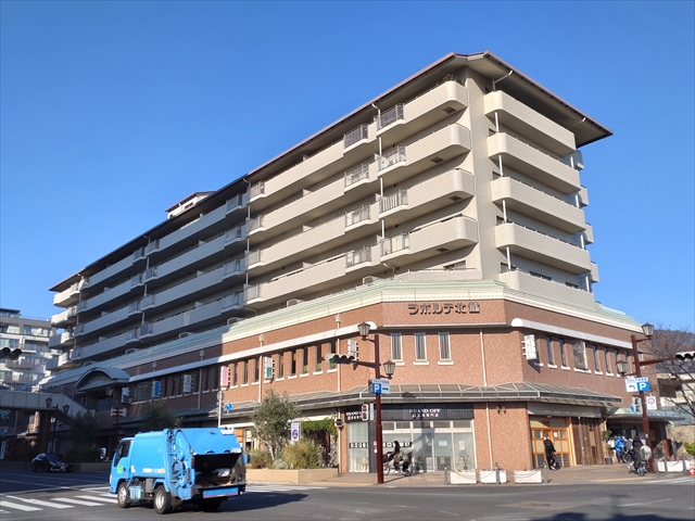 ショッピングセンター　ラポルテ北館（ショッピングセンター）まで1715m