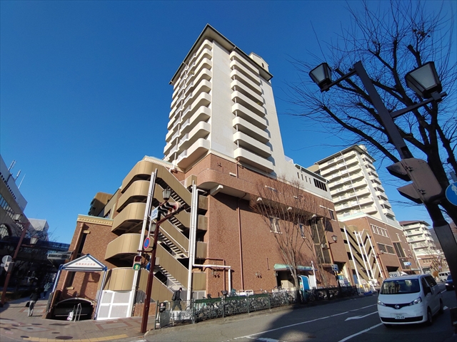 ショッピングセンター　ラポルテ東館（ショッピングセンター）まで1831m