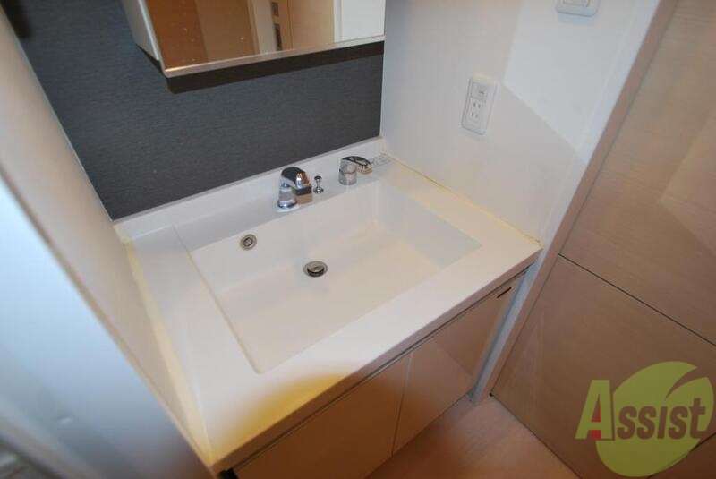 洗面設備　ホテル並みの洗面所ですよ！！