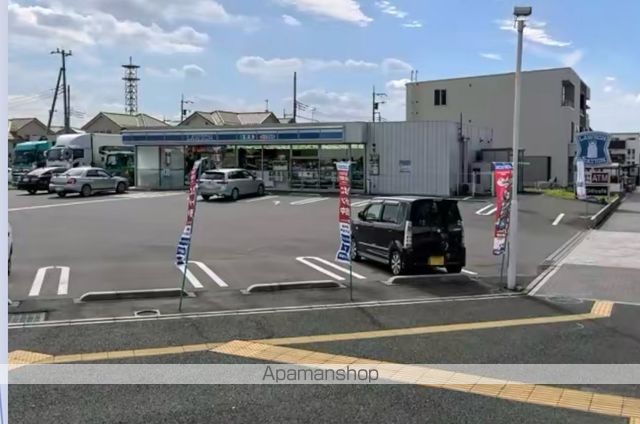 コンビニ　ローソン越谷レイクタウン六丁目店（コンビニ）まで157m