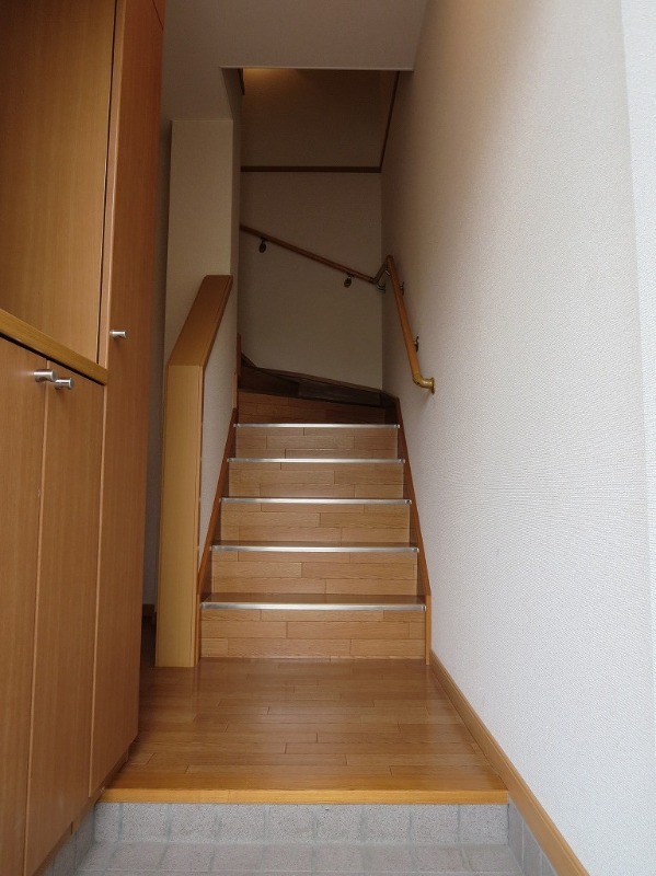 玄関　図面と現状に相違がある場合には現状を優先