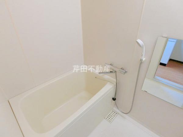 バス・シャワールーム　※写真は別のお部屋のイメージです。現状優先。