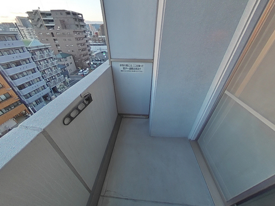バルコニー　※別部屋の写真です