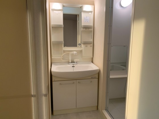 洗面設備　※別部屋の写真です