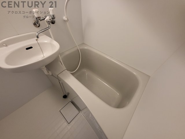 バス・シャワールーム　バストイレ別でおすすめです☆