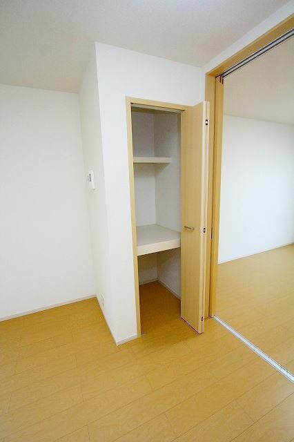 バルコニー　収納