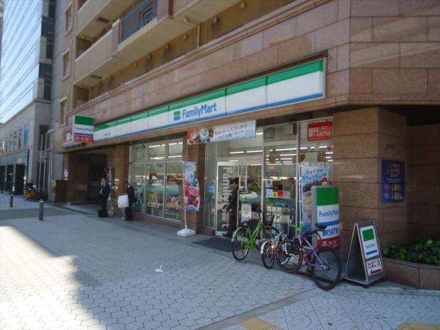 コンビニ　ファミリーマート谷町四丁目店（コンビニ）まで362m