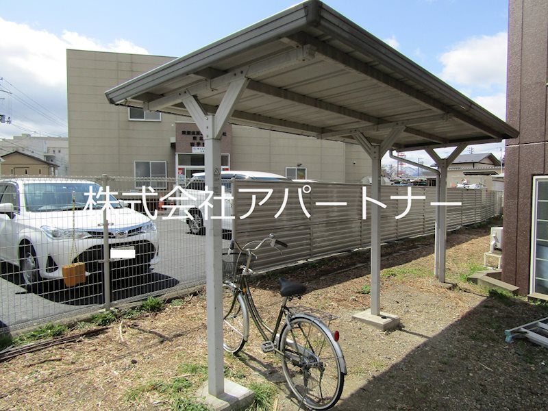 その他共有部分　駐輪場も完備です。