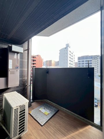 バルコニー　※別部屋の参考写真となります※現況優先※
