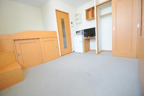 居室・リビング　2F　カーペット仕様