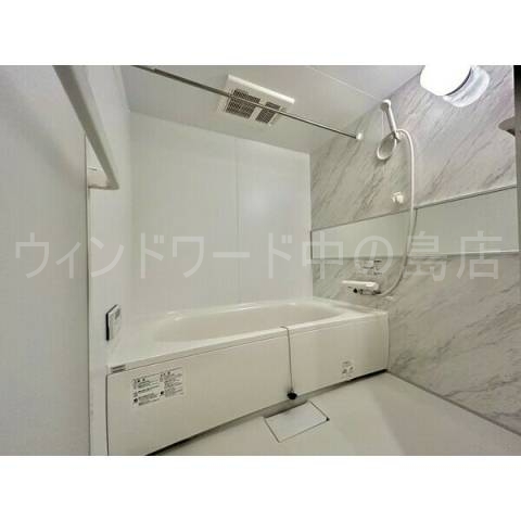バス・シャワールーム　詳細は、ウィンドワード中の島店までご相談下さい。