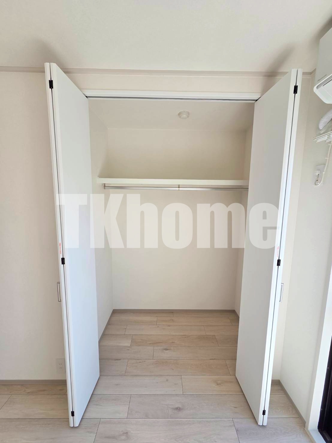 収納　クローゼット(同マンション・別室参考写真)