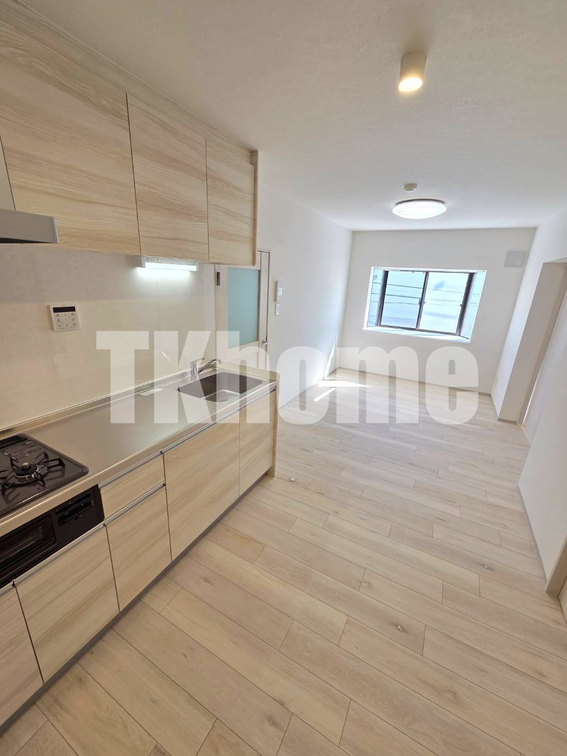 居室・リビング　リノベーションされたお部屋です(同マンション・別室参考写真)