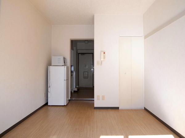 居室・リビング　内装