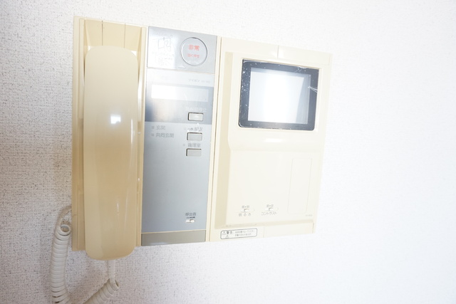セキュリティ　ＴＶモニターホン※クリーニング前の写真です