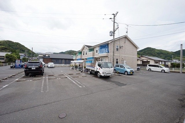 駐車場　カースペースがあります