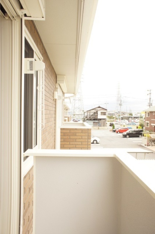 バルコニー　図面と現状に相違がある場合には現状を優先