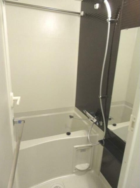 バス・シャワールーム　風呂