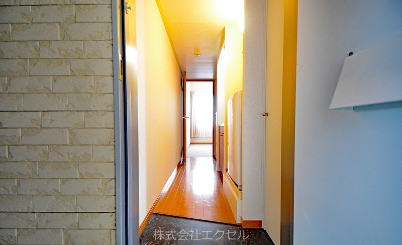 玄関　同等タイプのイメージ写真です。