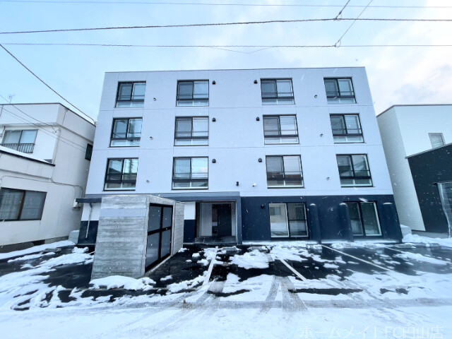 建物外観　建物写真