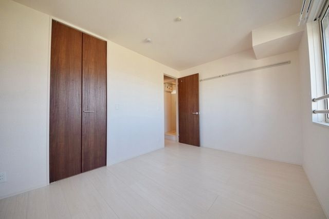 居室・リビング　明るい室内♪