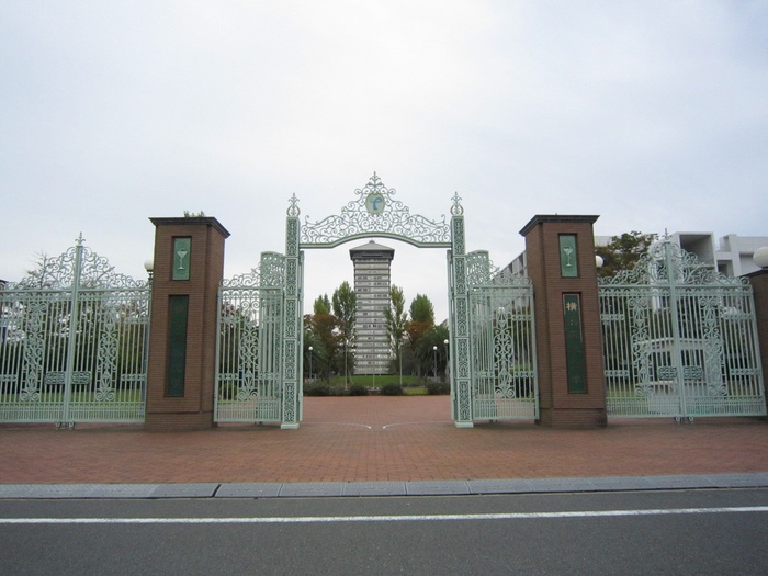 大学・短大　横浜薬科大学（大学・短大）まで656m