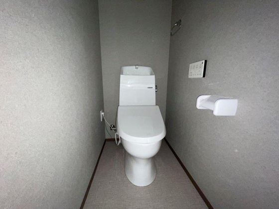 トイレ　※別部屋の写真です