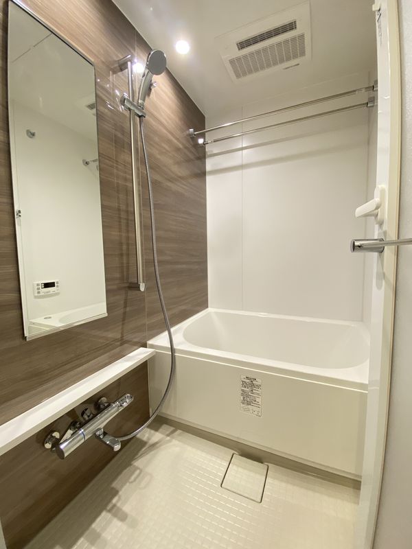 バス・シャワールーム