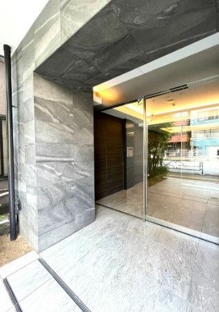 エントランス　☆きれいなエントランス☆