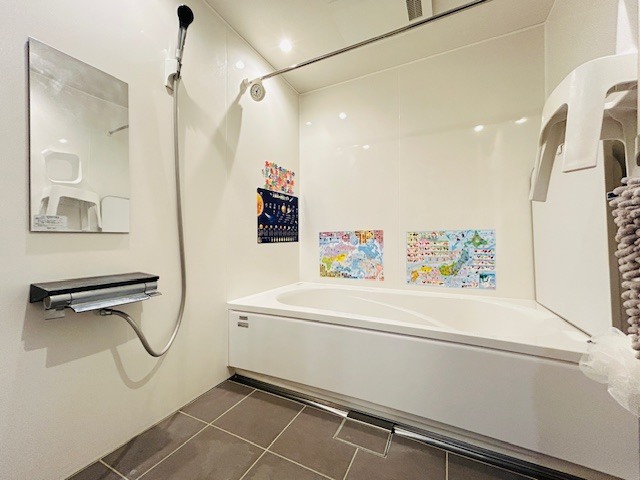 バス・シャワールーム　家具・備品等は賃貸には含まれません