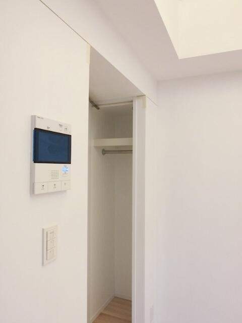 玄関　エアコン完備