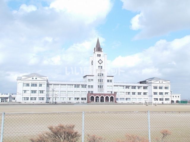 中学校　小矢部市立大谷中学校（中学校）まで2087m