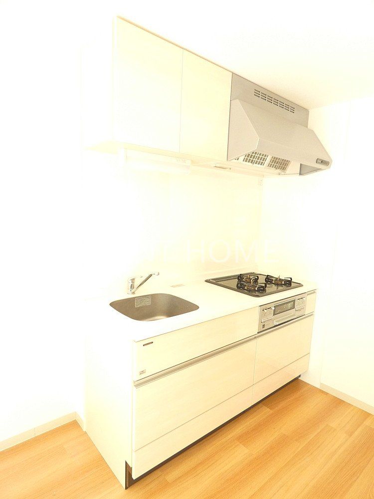 キッチン　３口ガスシステムキッチン