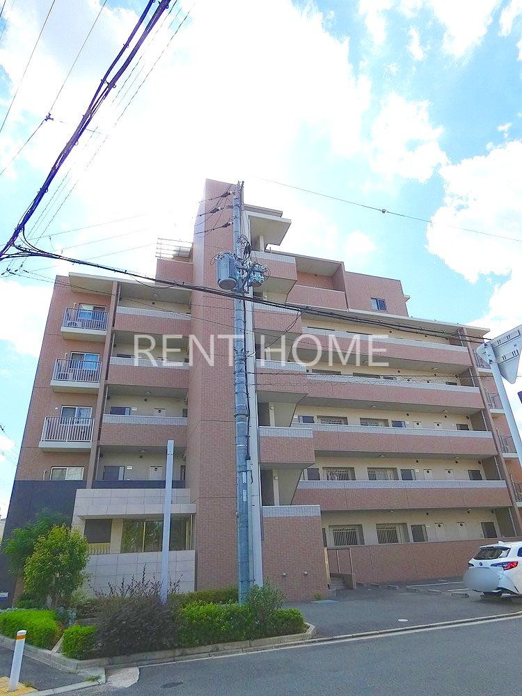 建物外観　鉄筋コンクリート造６階建てマンションです