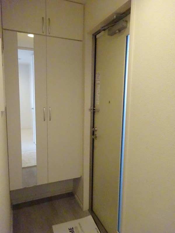 玄関　玄関収納あり☆