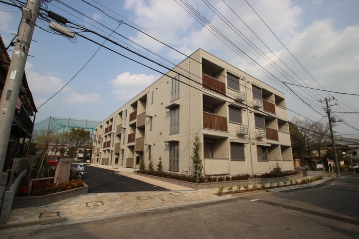 建物外観　見沼代親水公園駅徒歩９分（７２０M）