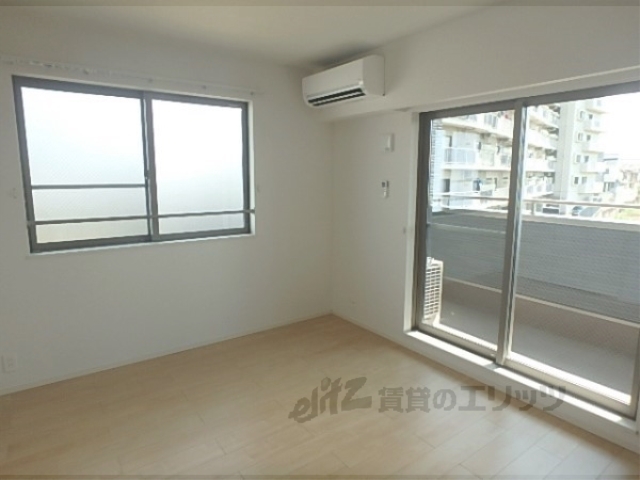 居室・リビング　洋室