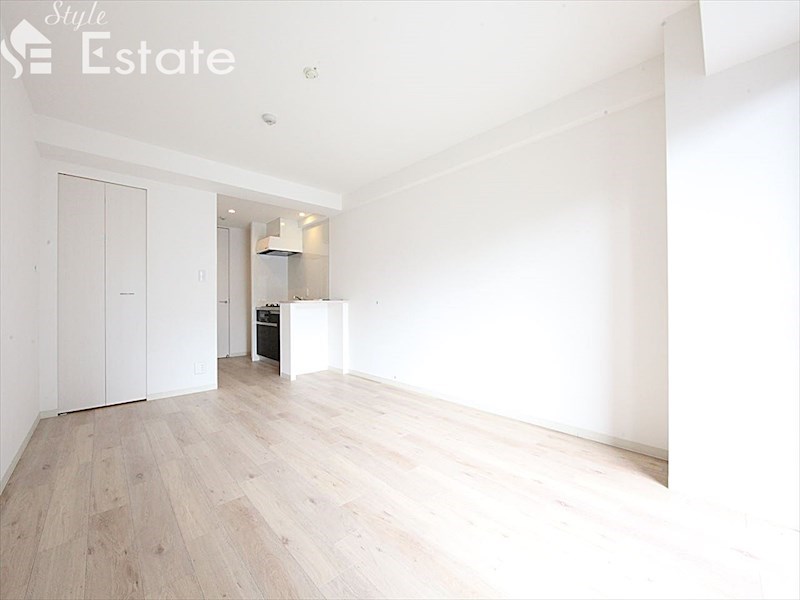 居室・リビング　内装