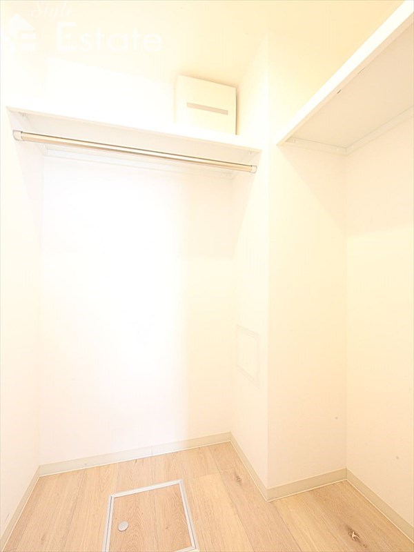 収納　ウォークインクローゼット