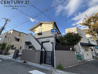 建物外観　敷地内にごみ置き場あり！