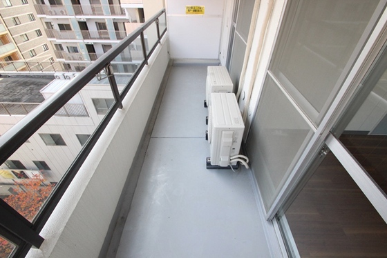 バルコニー　※別号室の写真です