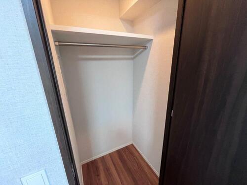 収納　ウォークインクローゼット