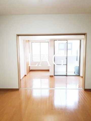 居室・リビング　洋室のお部屋です。