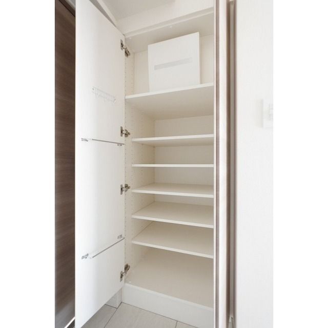 玄関　シューズボックス