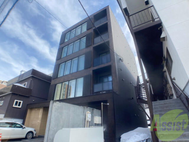 建物外観　札幌市北区北１７条西「ＴｈｅＥｉｇｈｔ」